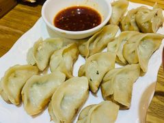 锅贴饺子-妈妈的味道(和顺古镇店)