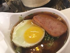 -新大咀港式茶餐厅(宝山万达店)