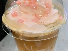 抹茶少女樱拿铁-瑞幸咖啡(文峰城市广场4F店)