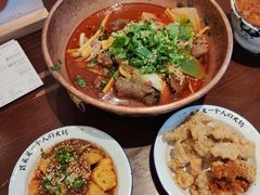 -成都你六姐·牛肉冒菜(城市集市合生汇店)