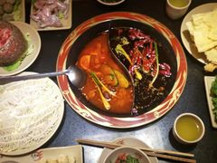-在蜀里·一米肥牛老火锅(黄埔店)