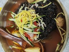 -服务大楼冷面(延大店)