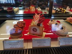 -Salon de The de Joel Robuchon(外滩18号店)