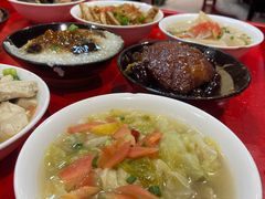 -蓝田九大碗民俗食府(蓝田店)