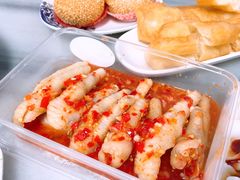 酸辣凤爪-芬芳甜品(同福路店)