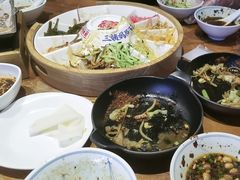 -怪噜范·老贵阳街头名小吃(鸿通城店)