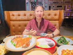 -青年公社烤鸭(青年路店)