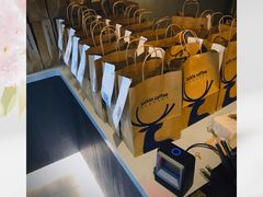 -瑞幸咖啡(石榴中心店)