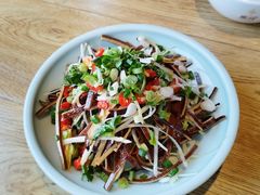 -嫩芽 ·地道重庆菜(十八梯露台夜景店)