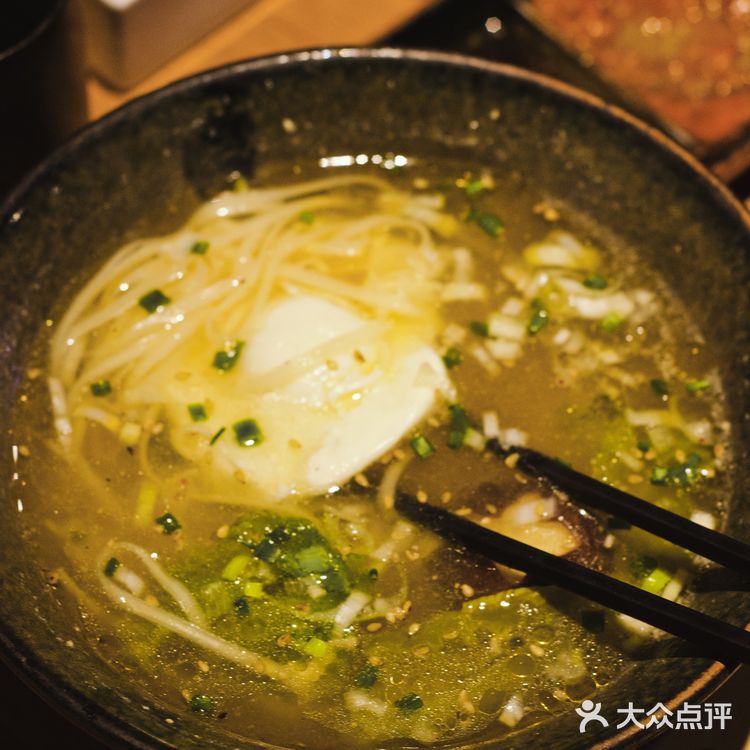 「名物极上和牛上脑」「和牛一口」肉质很嫩