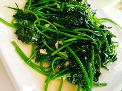 -鑫悦楼煎蟹·16年海鲜大排档