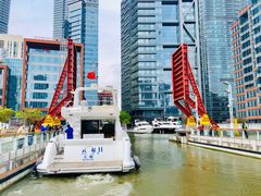-北外滩百艇汇游艇俱乐部