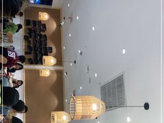 -正東记港味烧腊餐室(天鹅湖银泰城店)