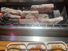-河坝烧烤串城(银亭路店)