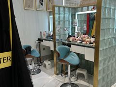 -海马体照相馆(环贸iapm大师爱情店)