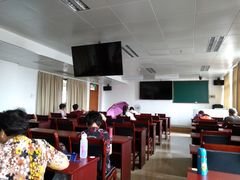 -广州老年大学
