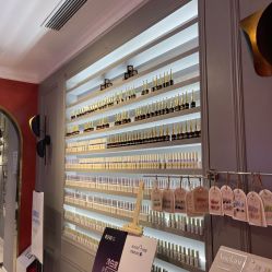 -爱空间美睫健康美甲