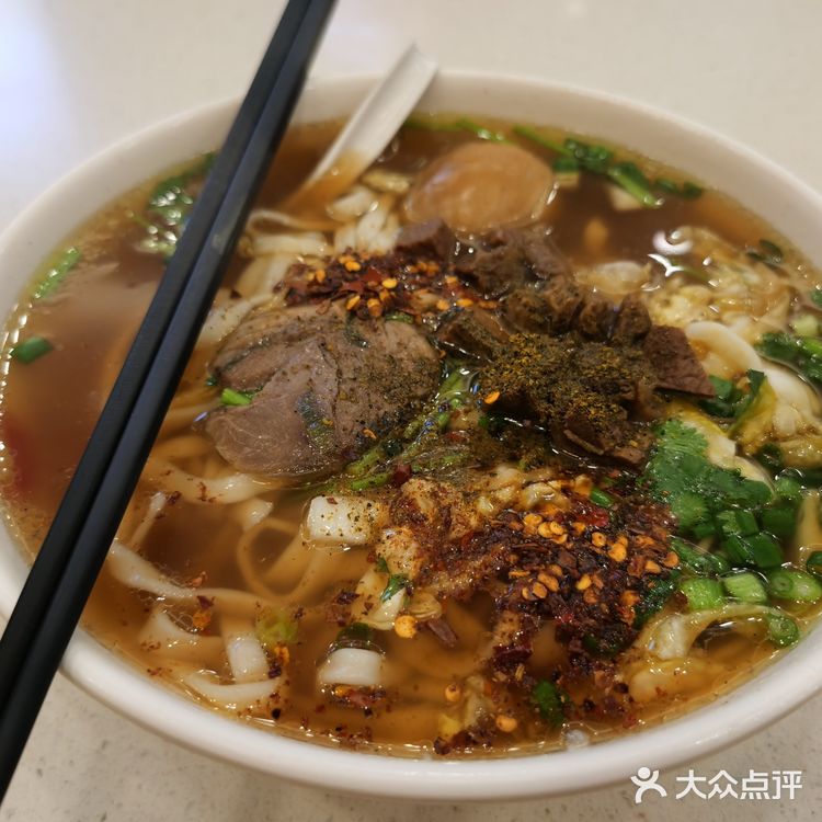 拱北地下的嗦粉日常
