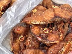 -梅记大块头爆鱼店(乍浦路店)