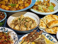 -伊带伊路新疆美食府(呼家楼店)