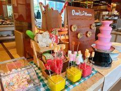 -大中华希尔顿酒店-念自助餐·嗨啤·小龙虾