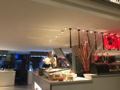 -上海滴水湖皇冠假日酒店