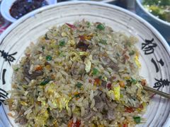 -扬二春炒饭(国庆路总店)