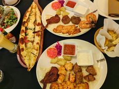 -Efes Turkish & Mediterranean Cuisine 艾菲斯餐厅(陆家嘴店)