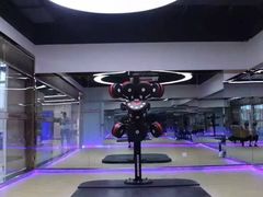 金刚狼电影里的搏击架-锐菲特游泳体育健身中心(滨江店)