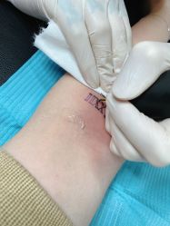 -越域刺青