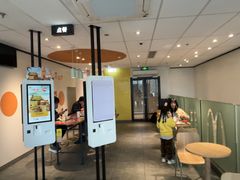 -麦当劳(普陀香溢花城店)