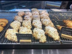 杏仁羊角-麦田工坊(月湖店)