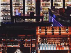 -UP嘻哈酒吧(粉巢店)