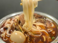 -薛记襄阳香辣牛肉面(平安路店)