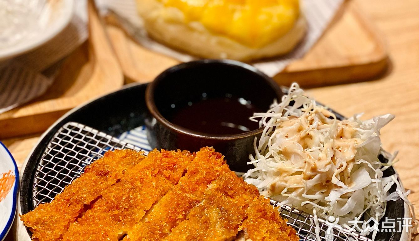 南宁的！有点难找，但ju好吃……