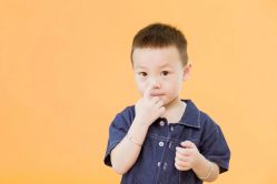 -江阴偶来路儿童摄影(江阴市新体育中心体育场店)