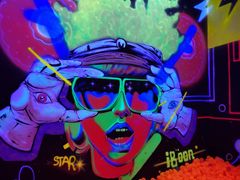 -爱蹦iBOON蹦床运动馆(江汉店)