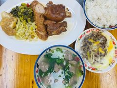 -明姨仔潮汕美食·碳炉猪脚·汕尾牛腩饭·起片鸡煲(起义路店)