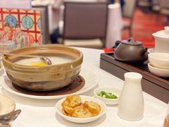 荔湾艇仔粥-白天鹅宾馆-宏图府餐厅