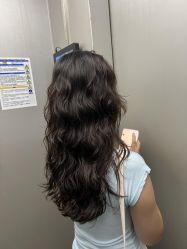 -十六番发型师事务所
