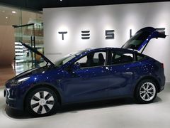 -TESLA 特斯拉(北京颐堤港体验店)