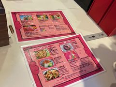 -Lotso Lunch Box 草莓熊餐盒