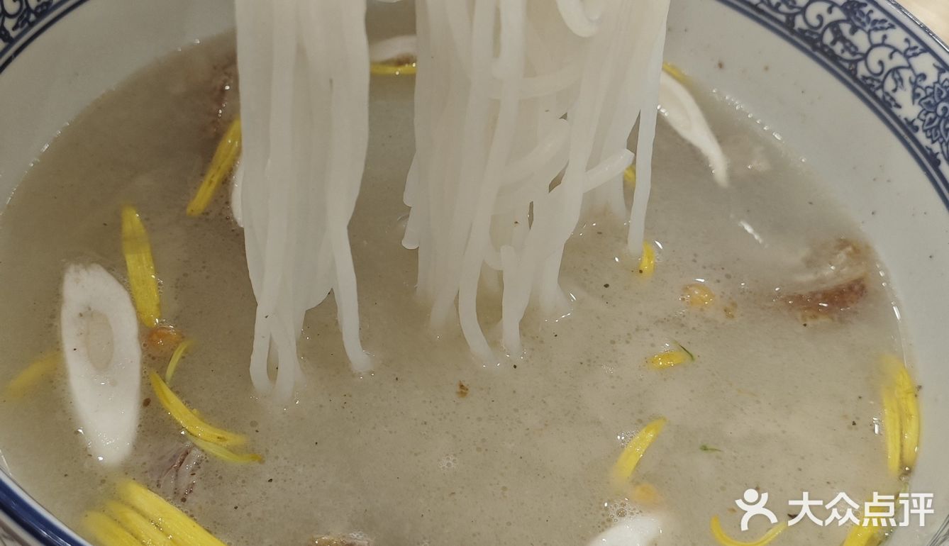 河坊街—寻味云南“菊花过桥米线”