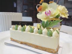 开心果蛋糕-思南书局·诗歌店