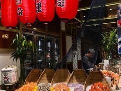 -大中华希尔顿酒店-念自助餐·嗨啤·小龙虾