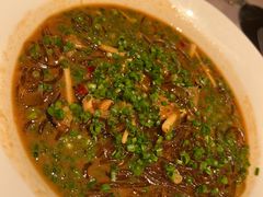沙蒜烧豆面-荣轩(新荣记环球金融中心店)