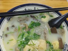 -鸭小妹鸭血粉丝(老门东店)