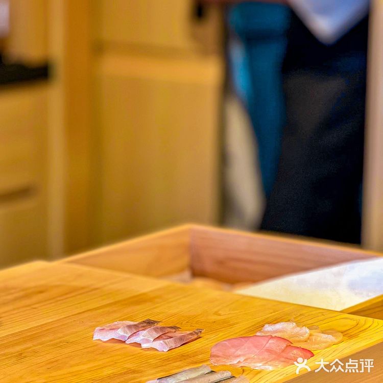 在北京‼️性价比🆙的omakase，有温度的寿司店🍣