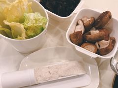 -一席地·本地鸡窝·杭帮鸡火锅(萧山银隆百货店)