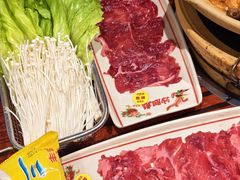 -沙胆彪炭炉牛杂煲(上海日月光广场店)